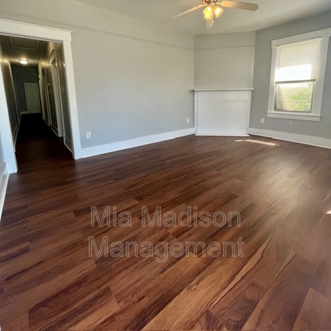 22 Culver St in Savannah, GA - Building Photo - Building Photo