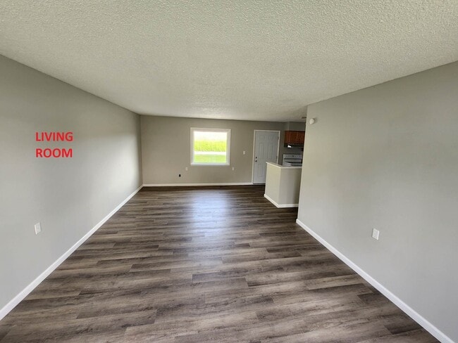 7939 E Cree Lake Dr S in Kendallville, IN - Building Photo - Building Photo