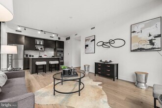 1300 4th St SE in Washington, DC - Building Photo - Building Photo