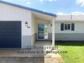 566 E Marr Rd in Howell, MI - Building Photo - Building Photo