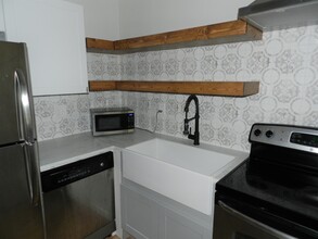 360 13th Ave NE in St. Petersburg, FL - Building Photo - Building Photo