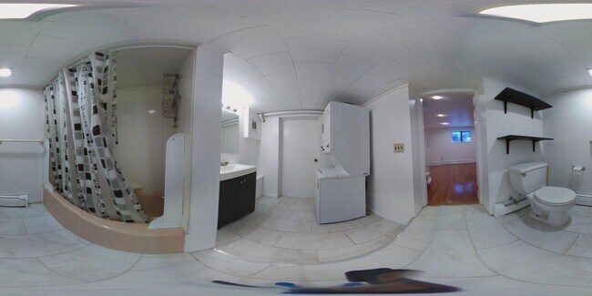 214 Brookline St, Unit 1 in Cambridge, MA - Building Photo - Building Photo