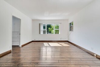 332 N La Peer Dr-Unit -Unit 1 in Beverly Hills, CA - Building Photo - Building Photo