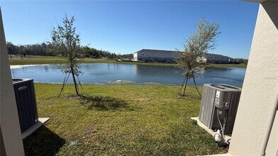 3203 Skyline Lp in Kissimmee, FL - Building Photo - Building Photo