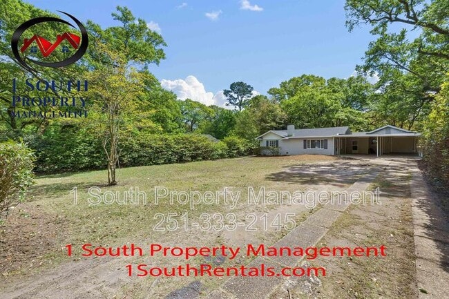 3875 Hawthorne Dr in Mobile, AL - Building Photo - Building Photo