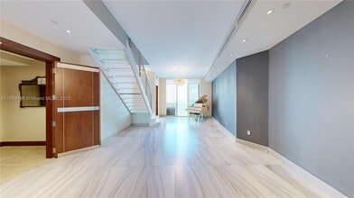 18201 Collins Ave in Sunny Isles Beach, FL - Building Photo - Building Photo