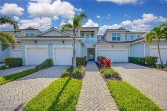 4607 Arboretum Cir in Naples, FL - Building Photo - Building Photo