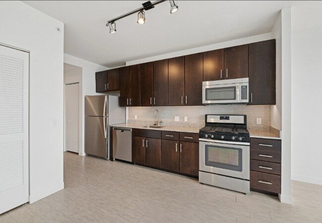 148 Forest Ave in Oak Park, IL - Building Photo - Building Photo