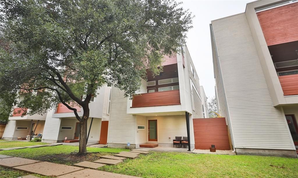 1105 W 17th St in Houston, TX - Building Photo