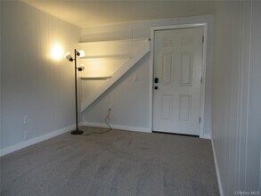 300 Old Rte 55, Unit 5 in Poughquag, NY - Building Photo - Building Photo