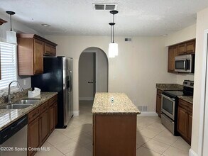1721 Las Palmos Dr in Palm Bay, FL - Building Photo - Building Photo