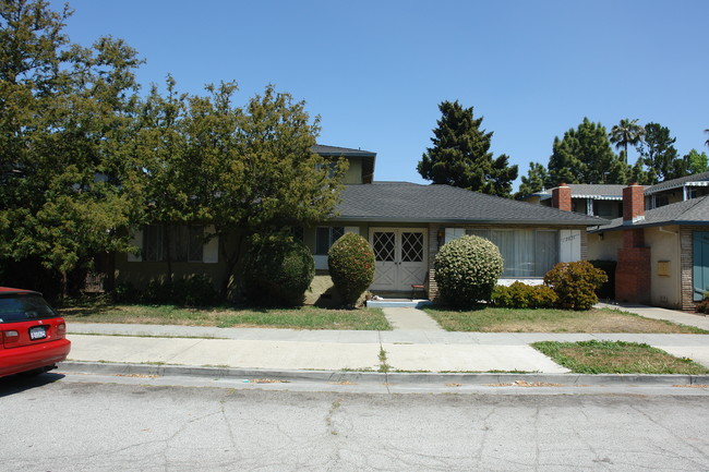 3671 Greenlee Dr in San Jose, CA - Building Photo - Building Photo