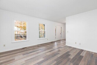 1017 John Paul Jones Dr in Stafford, VA - Building Photo - Building Photo