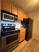 1181 Edgcumbe Rd, Unit Apt 404 in St. Paul, MN - Building Photo - Building Photo