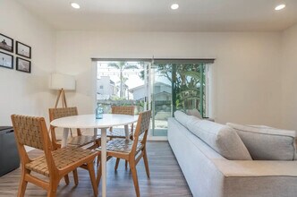 1562 Lorraine Dr, Unit SI ID1058550P in Encinitas, CA - Building Photo - Building Photo