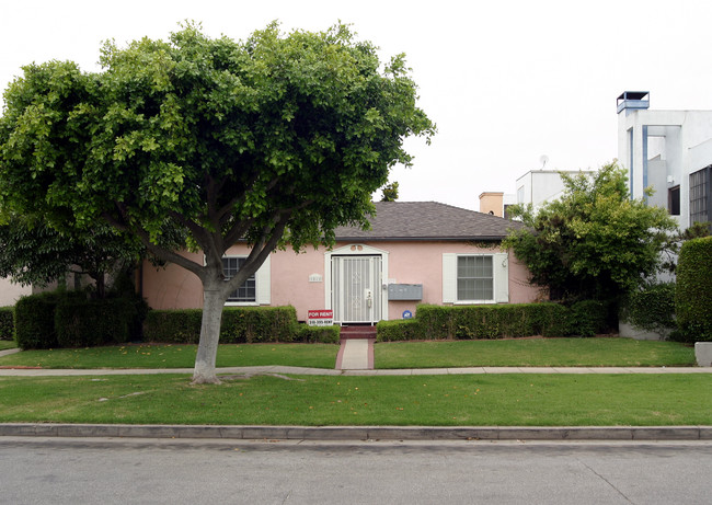 1011 Pearl St in Santa Monica, CA - Building Photo - Building Photo