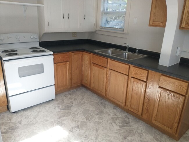 property at 404 Quincy St
