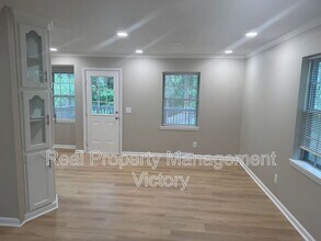 408 Woodland Ct NE in Center Point, AL - Building Photo - Building Photo