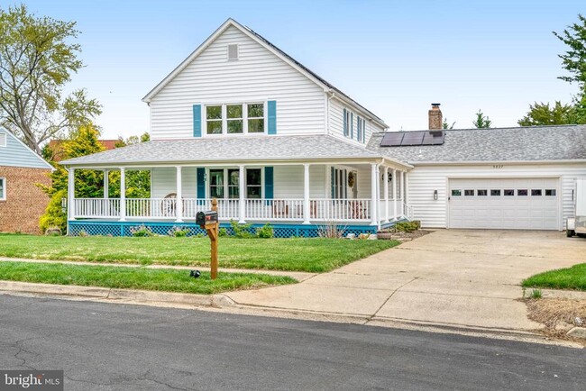property at 5827 Wessex Ln