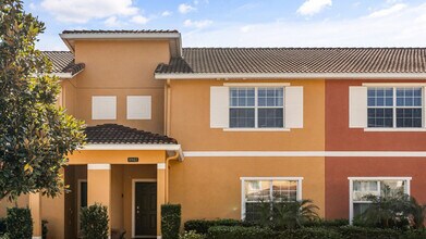 8942 Cuban Palm Rd in Kissimmee, FL - Building Photo - Building Photo