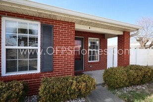 119 Casa Pl in Panama City Beach, FL - Building Photo