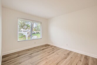 758 Timber Cove Way in Oceanside, CA - Building Photo - Building Photo