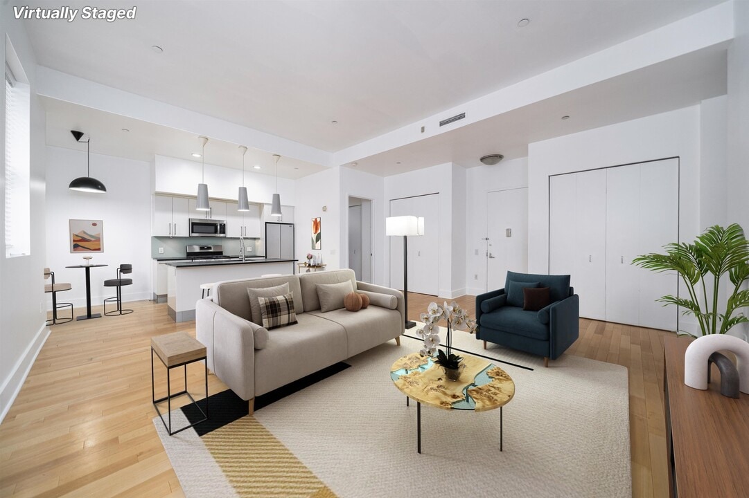 4 Beacon Way in Jersey City, NJ - Building Photo