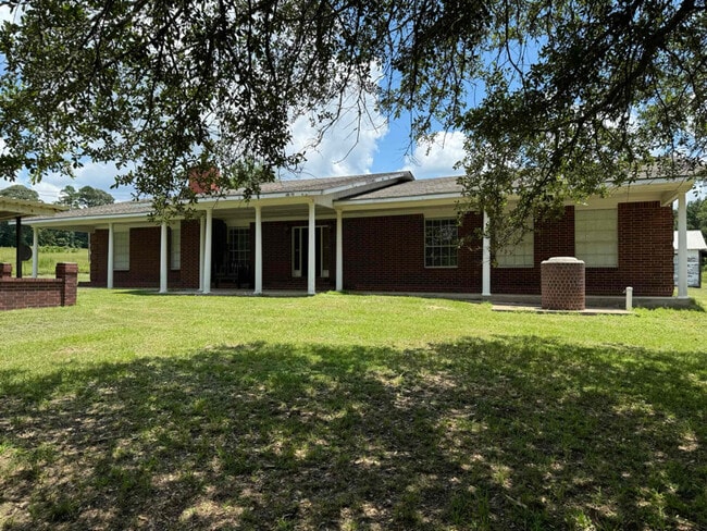 property at 16820 US-259