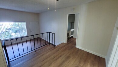 991 S Idaho St in La Habra, CA - Building Photo - Building Photo