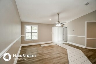 8272 Hamden Rd W in Jacksonville, FL - Building Photo - Building Photo