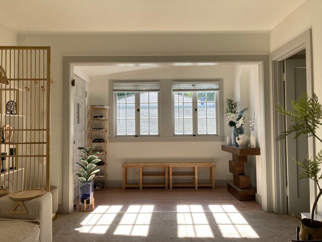 3421 Belmont Ave, Unit Upper Level 2B1B in El Cerrito, CA - Building Photo - Building Photo