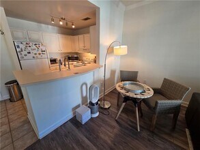 1101 Juniper St NE in Atlanta, GA - Building Photo - Building Photo