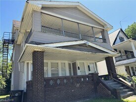 11202 Earle Ave in Cleveland, OH - Building Photo