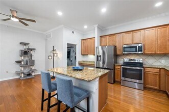 800 E 15th St in Plano, TX - Building Photo - Building Photo