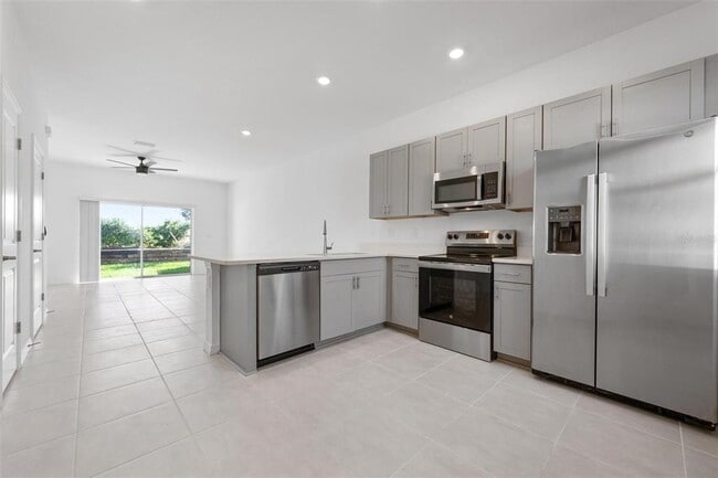 8565 Daybreak St in Sarasota, FL - Building Photo - Building Photo