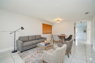 13753 SW 160th Terrace in Miami, FL - Building Photo - Building Photo