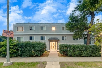 Normandy in Edmonton, AB - Building Photo - Building Photo