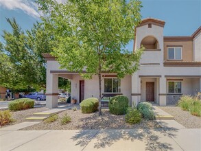 Cantata at the Trails in Albuquerque, NM - Building Photo - Building Photo