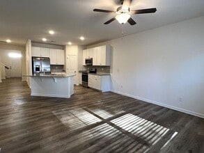 102 Arbor Trl in Powdersville, SC - Building Photo - Building Photo