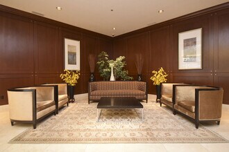 200 Rideau St in Ottawa, ON - Building Photo - Building Photo