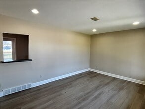 1289 Creek St in Webster, NY - Building Photo - Building Photo