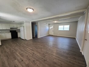 2632 Christmasville Rd in Jackson, TN - Building Photo - Building Photo