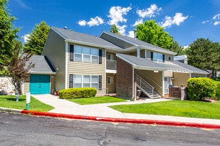 Parkway Apartments - Elko in Elko, NV - Building Photo