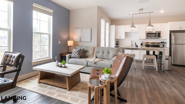 5885 Lakehurst Dr, Unit 2231