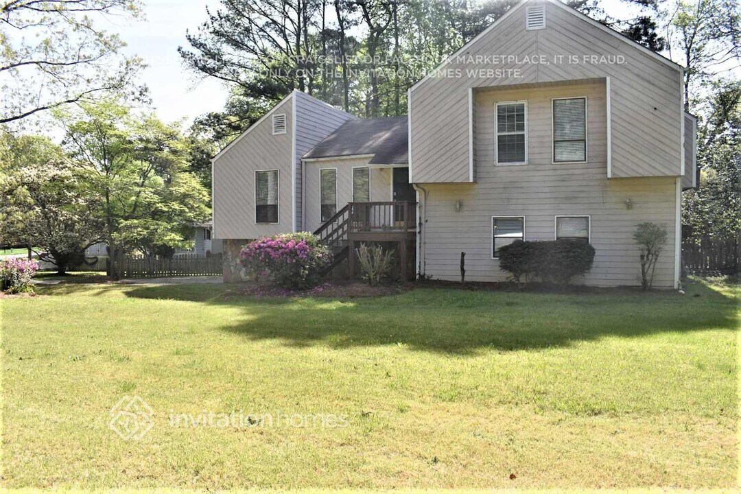 1840 Ardsley Dr NE in Marietta, GA - Building Photo