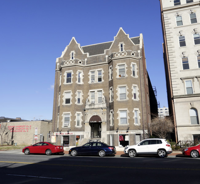 The Rochelle in Washington, DC - Building Photo - Building Photo