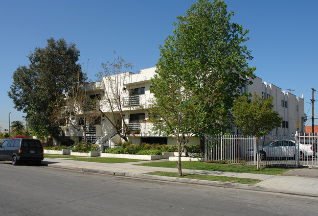 Oxford Court Apartments in Los Angeles, CA - Foto de edificio - Building Photo