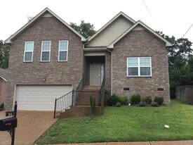 204 Stecoah Ct in Cane Ridge, TN - Building Photo