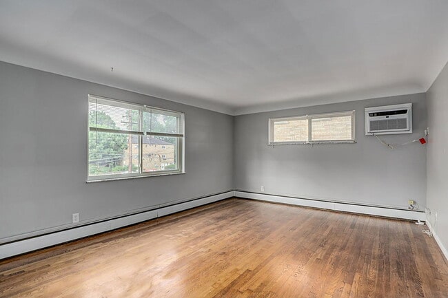 3552 Brotherton Rd in Cincinnati, OH - Building Photo - Building Photo