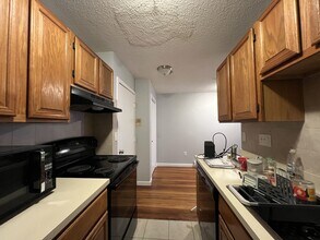 32 Main St, Unit 3C in Hudson, MA - Building Photo - Building Photo